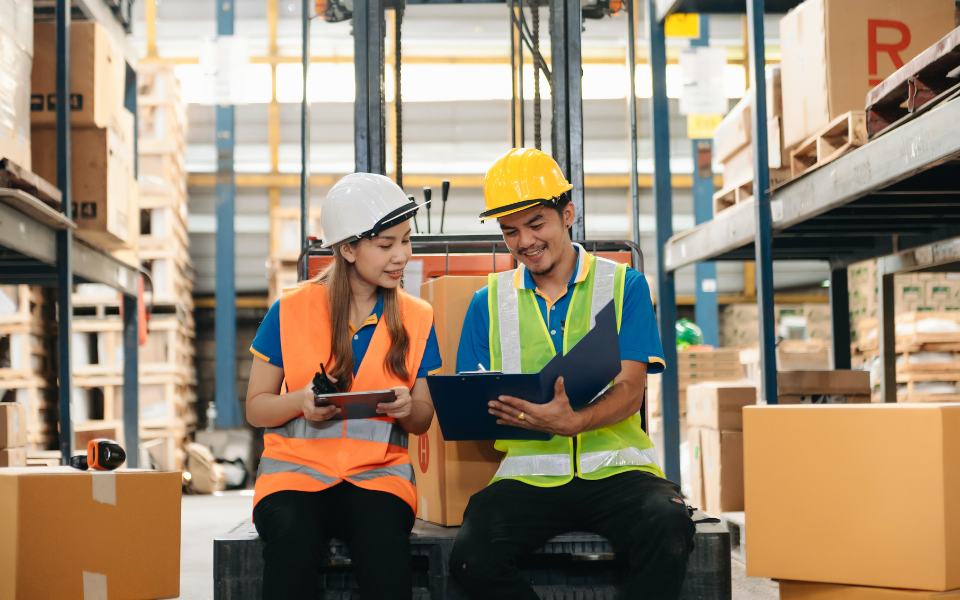 LOGISTIEK OPLOSSINGEN